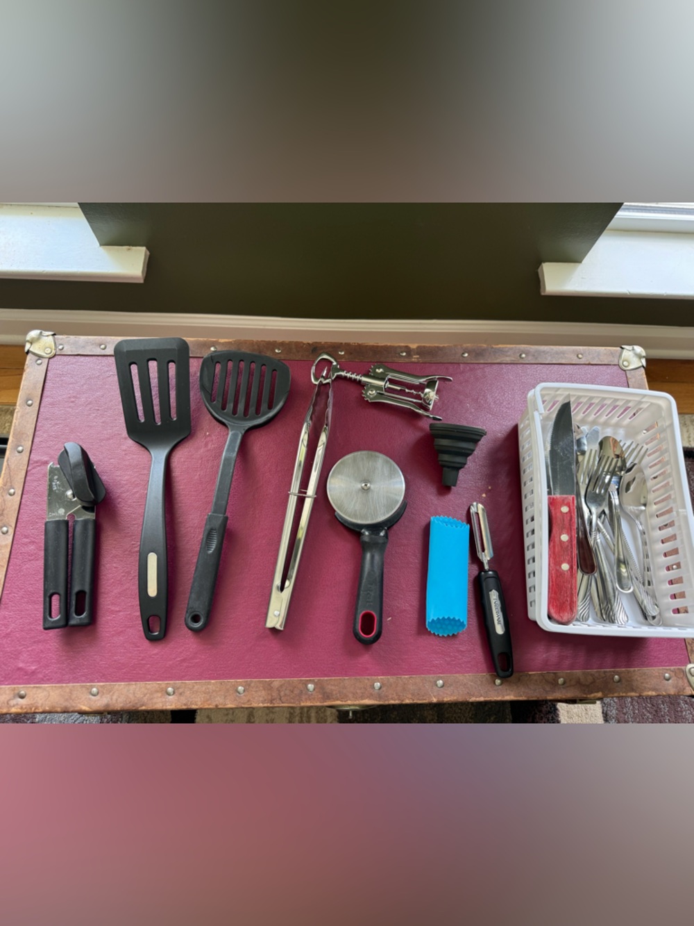 Full Starter Kitchen Set - Picture 15 of 16